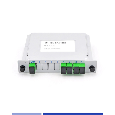 Compacto 1x4 PLC Splitter de modo único SC APC de alta precisión de peso ligero
